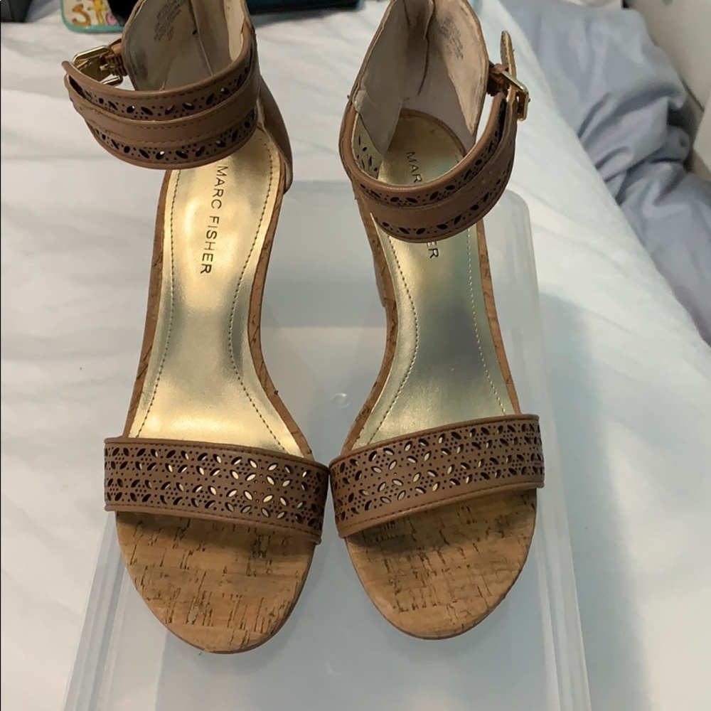 Marc Fisher Wedges